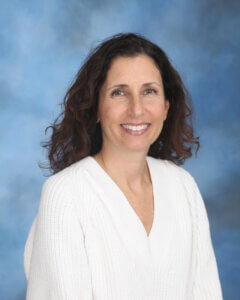 Cambridge School Faculty Lisa Kaswan Reading Specialist